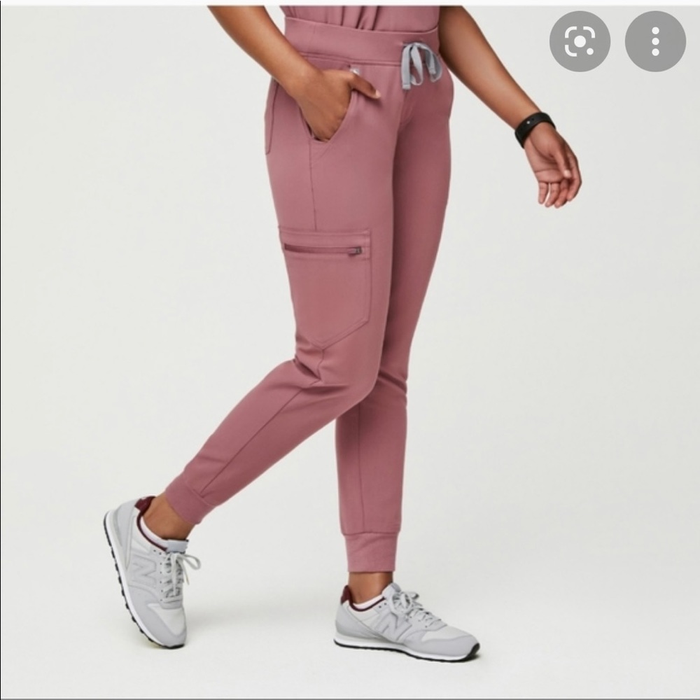 Figs Mauve Zamora Jogger Scrub Pants (Size M)